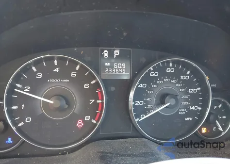 2011 Subaru Legacy 2.5I Premium из США, поврежденный, VIN 4S3BMBG62B3237691